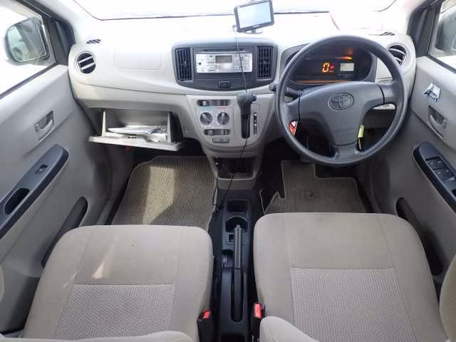 TOYOTA PIXIS EPOCH