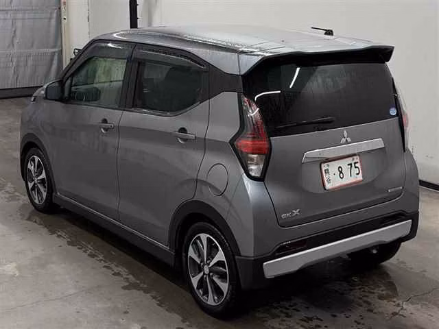 MITSUBISHI EK X