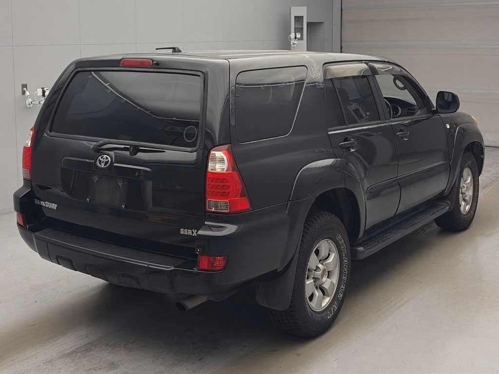 TOYOTA HILUX SURF