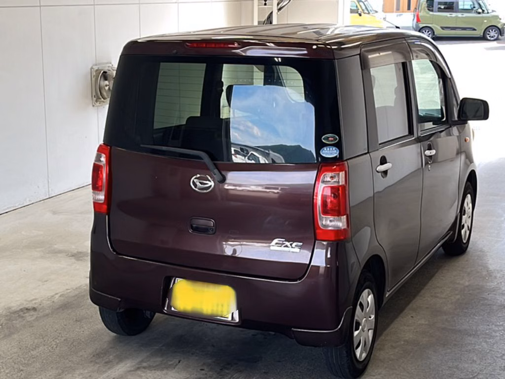 DAIHATSU TANTO EXE