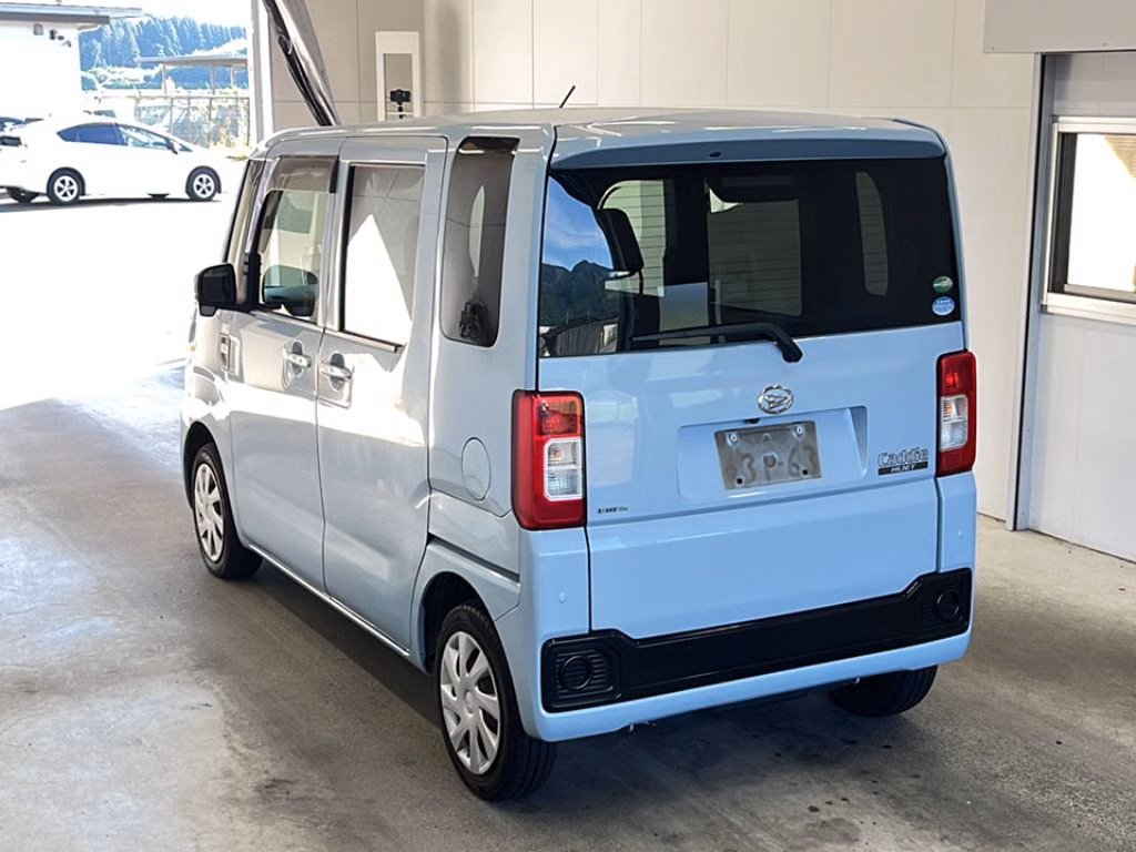 DAIHATSU HIJET CADDIE