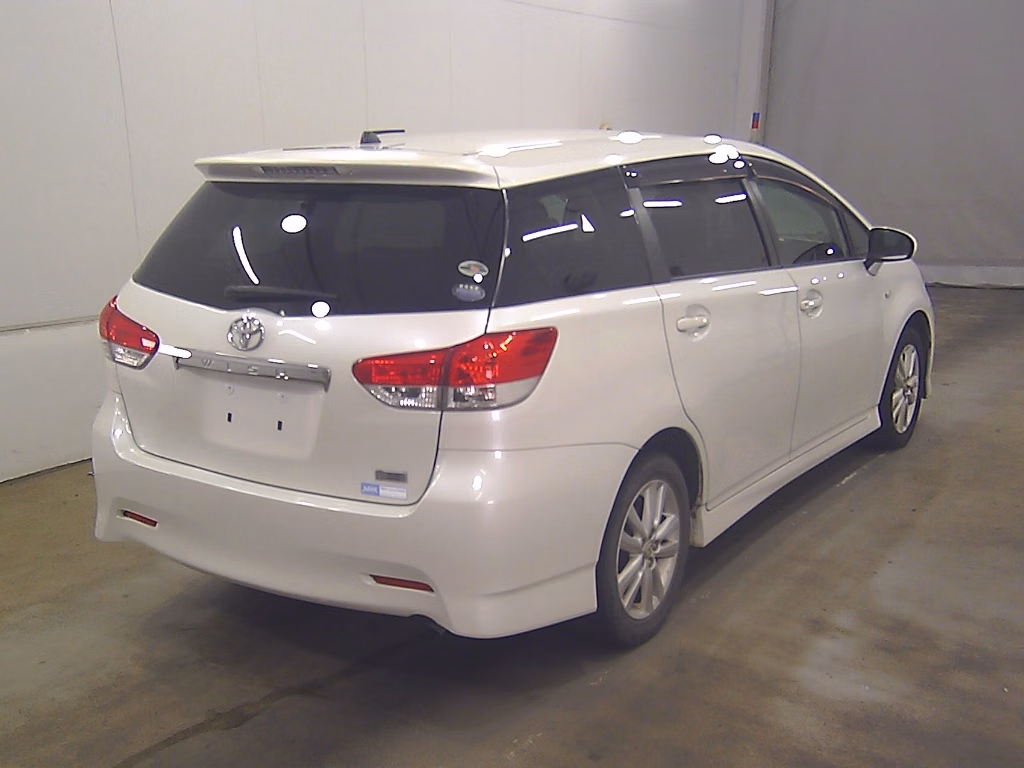 TOYOTA WISH