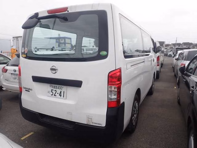 NISSAN NV350 CARAVAN