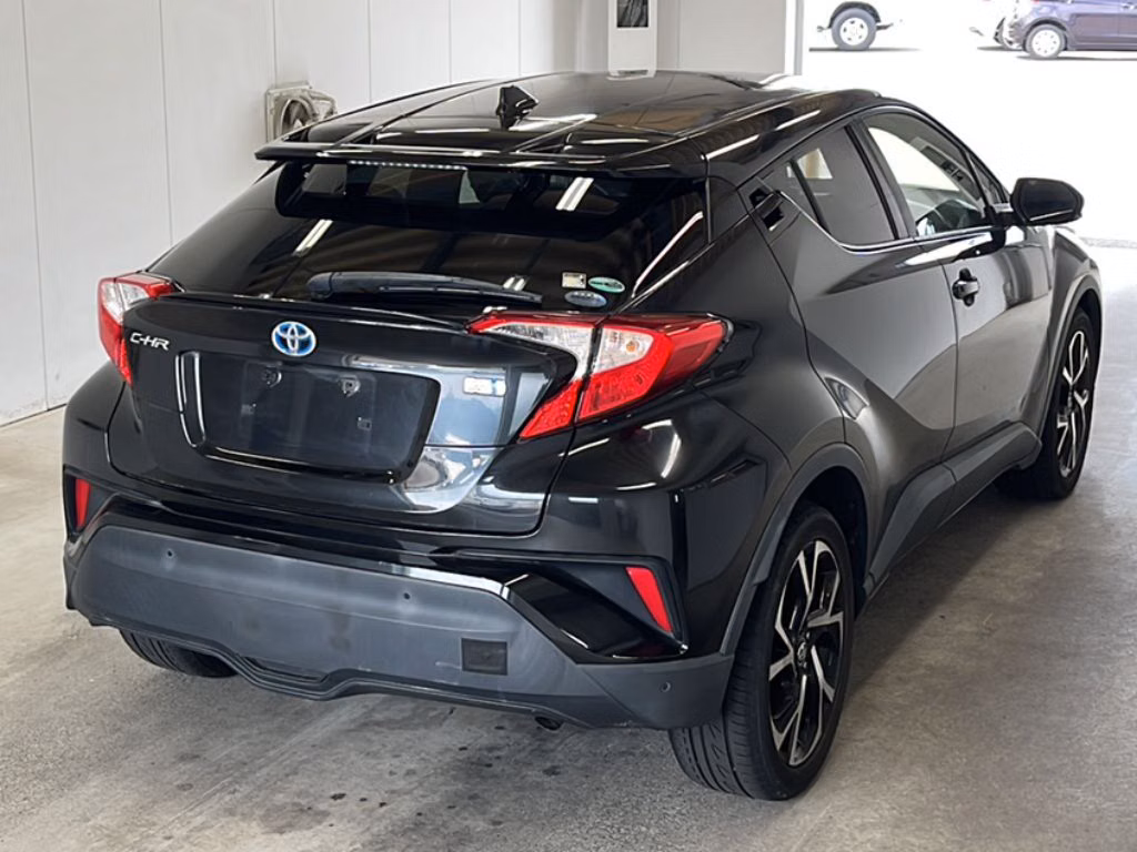 TOYOTA C-HR