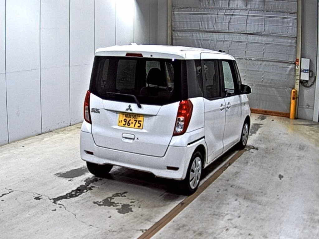 MITSUBISHI EK SPACE