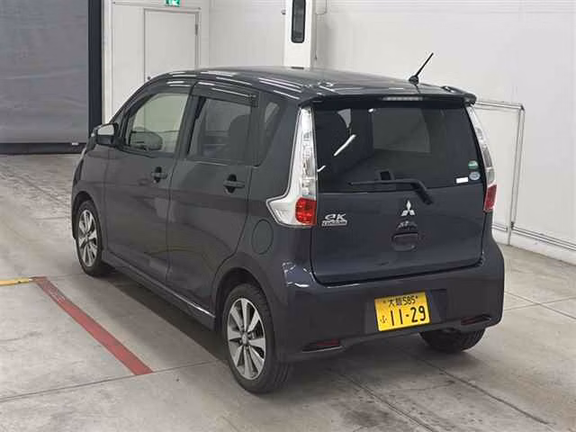 MITSUBISHI EK CUSTOM