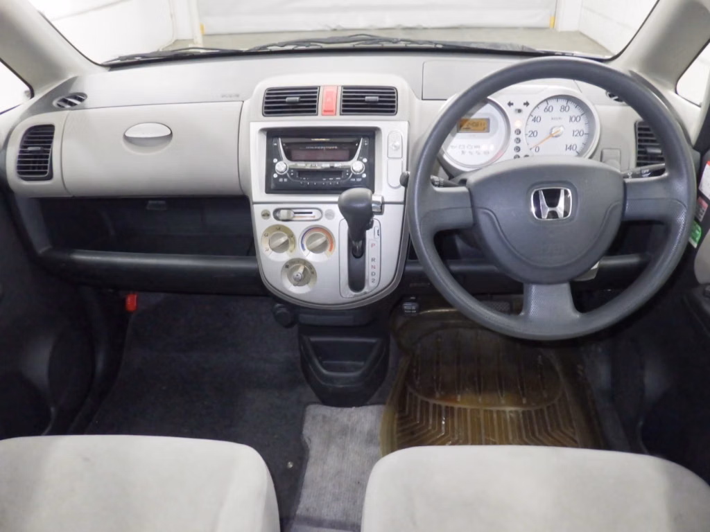 HONDA LIFE