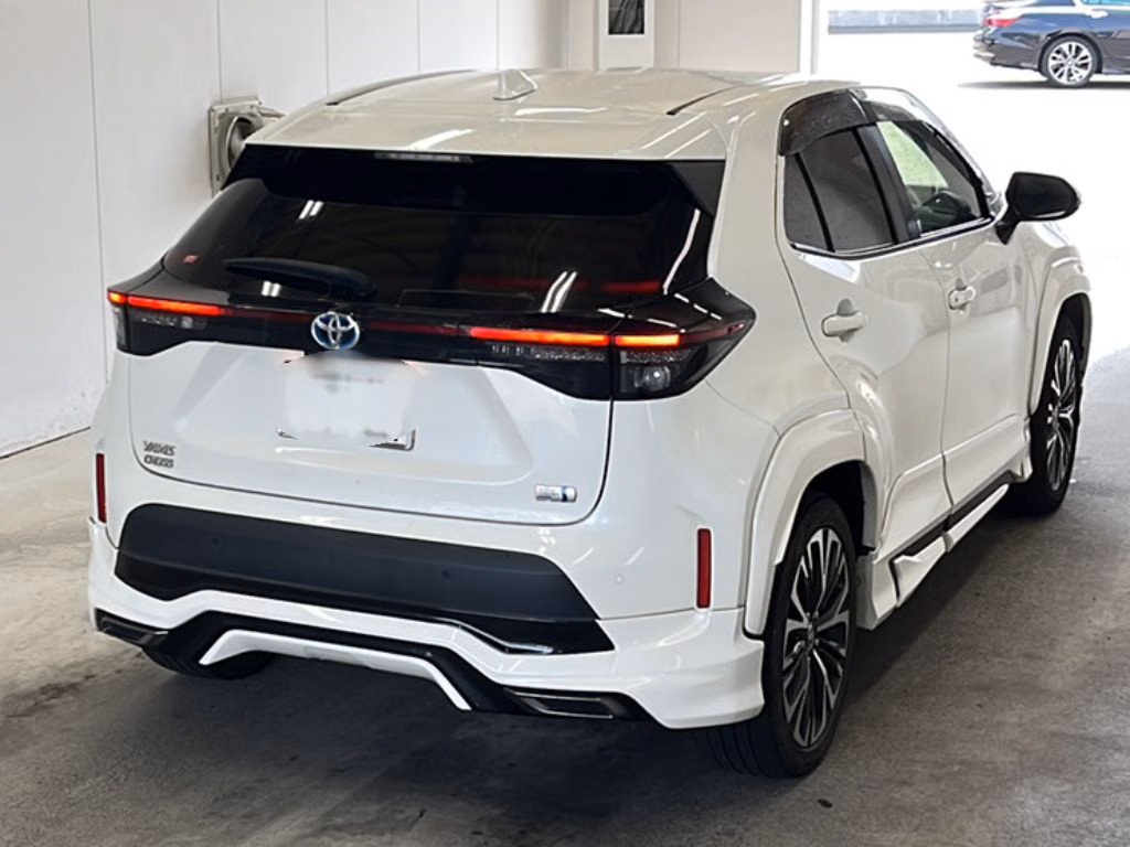 TOYOTA YARIS CROSS