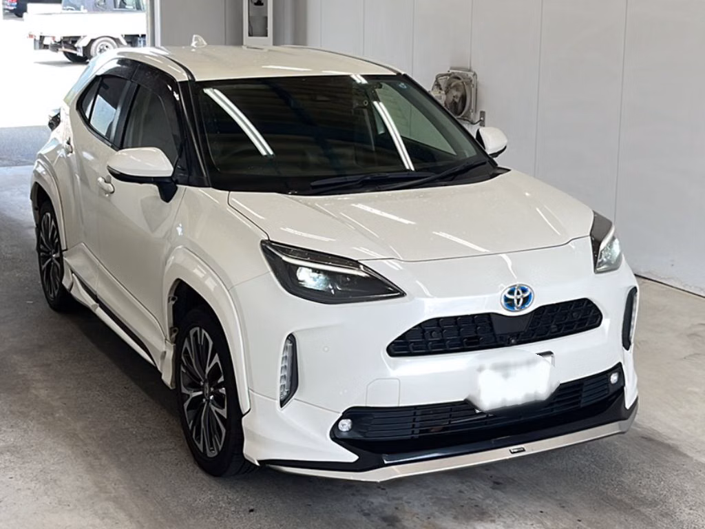 TOYOTA YARIS CROSS