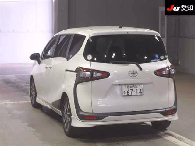 TOYOTA SIENTA