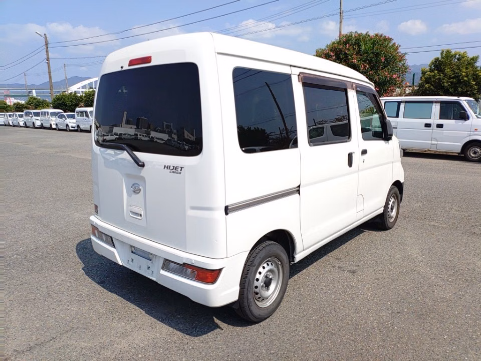 DAIHATSU HIJET