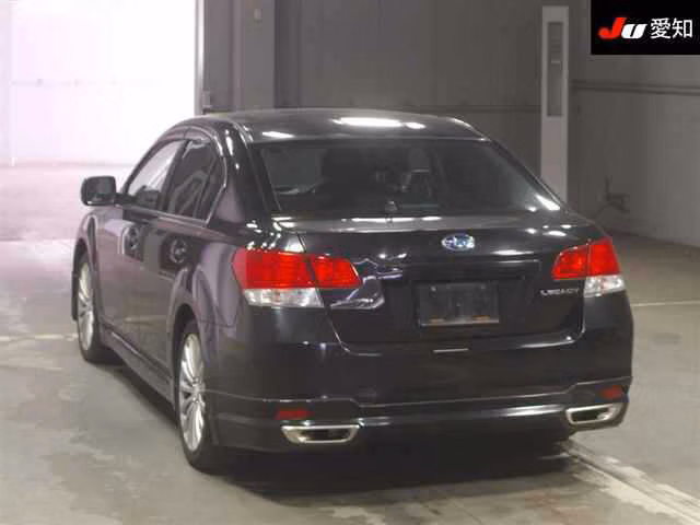 SUBARU LEGACY B4