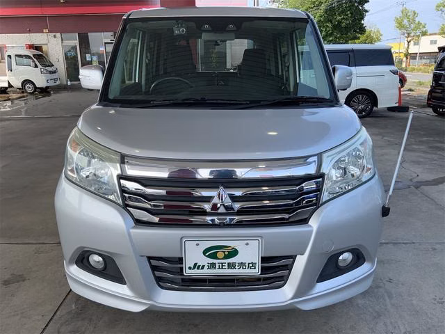 MITSUBISHI DELICA D:2