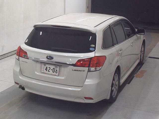 SUBARU LEGACY