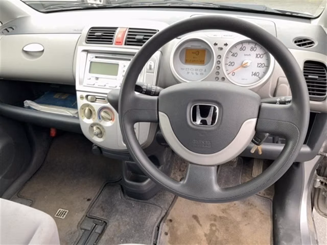 HONDA LIFE