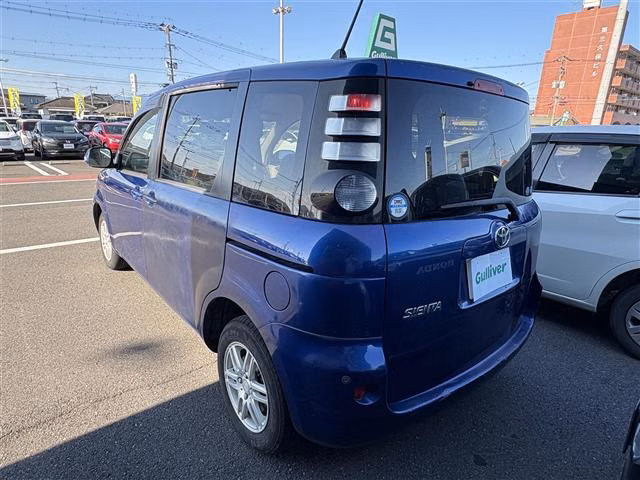 TOYOTA SIENTA