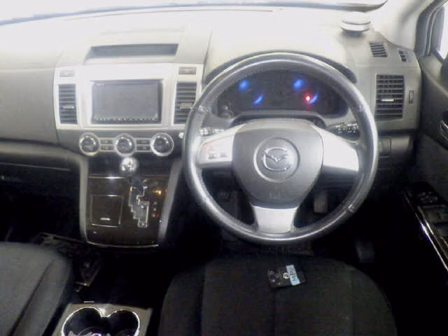 MAZDA MPV