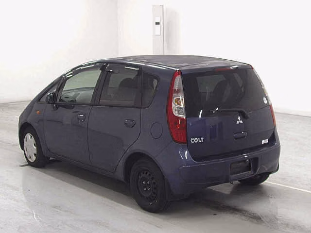 MITSUBISHI COLT