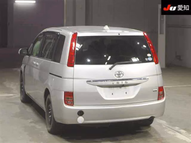 TOYOTA ISIS