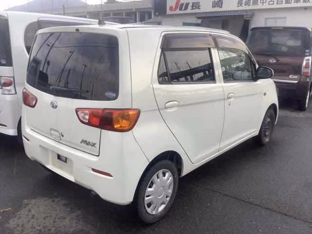 DAIHATSU MAX