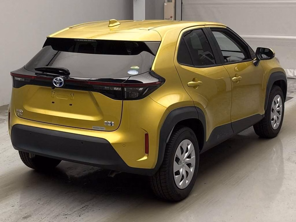TOYOTA YARIS CROSS