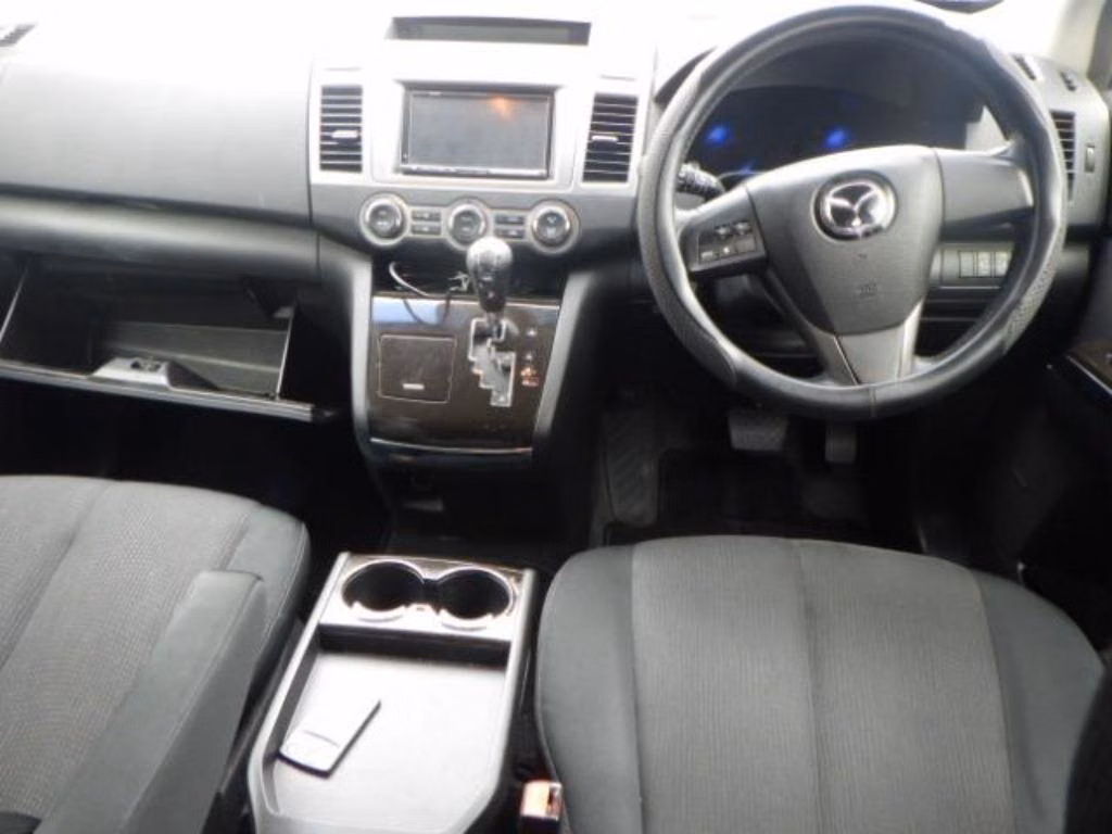 MAZDA MPV