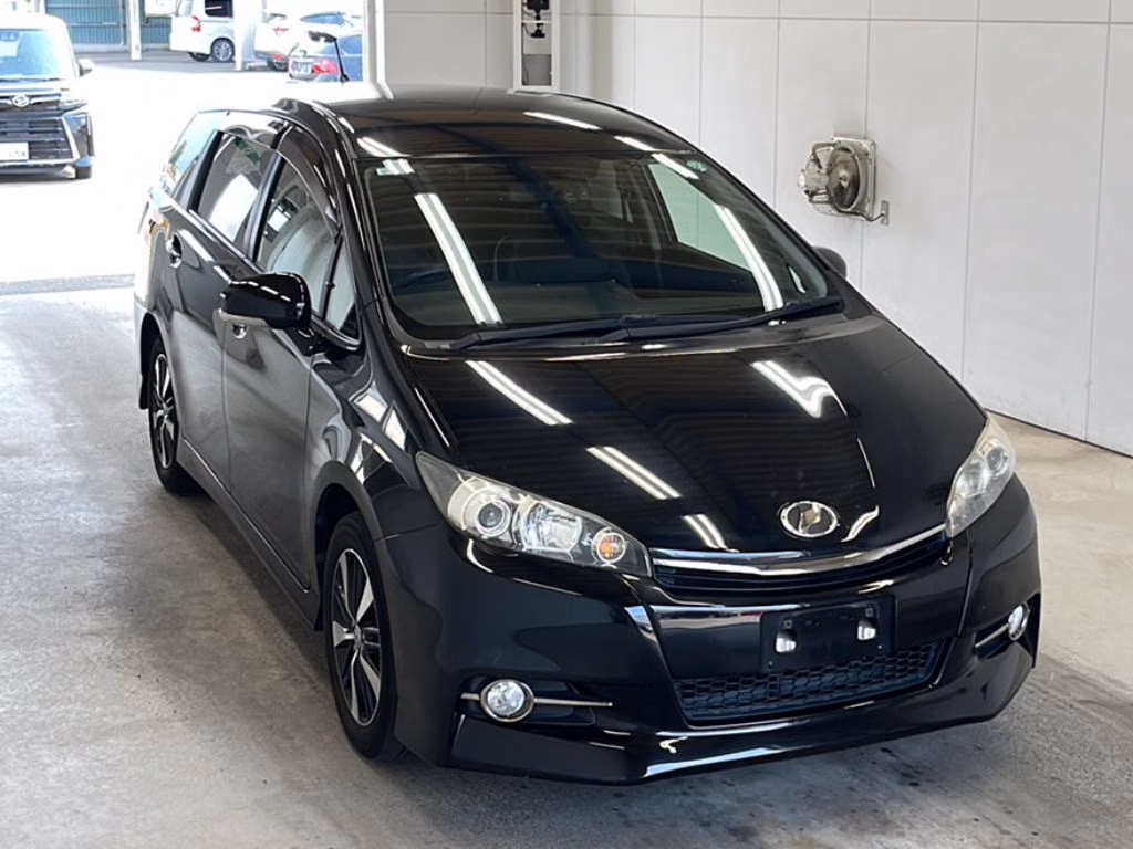 TOYOTA WISH
