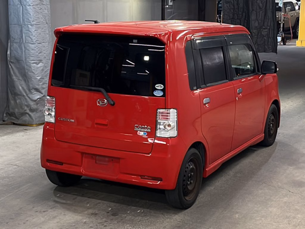 DAIHATSU MOVE CONTE