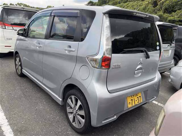 MITSUBISHI EK CUSTOM