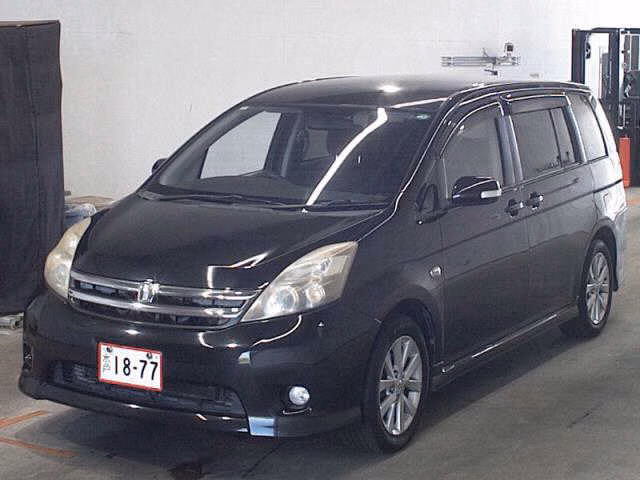 TOYOTA ISIS