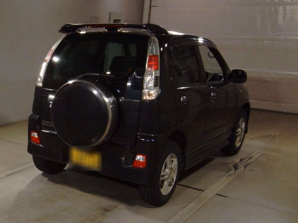 DAIHATSU TERIOS KID