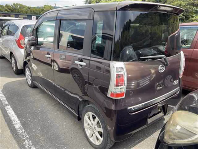 DAIHATSU TANTO EXE