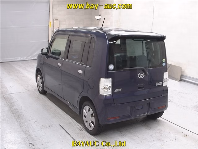 DAIHATSU MOVE CONTE