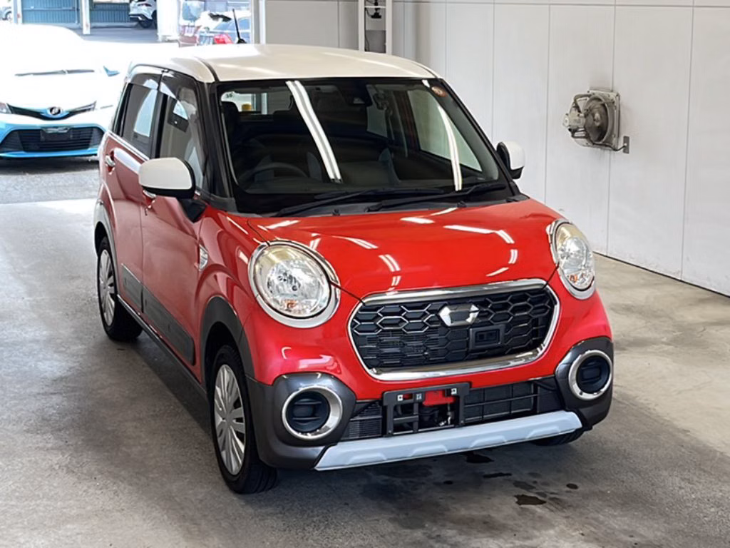 DAIHATSU CAST