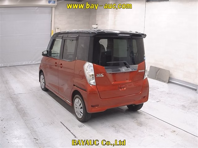 MITSUBISHI EK SPACE