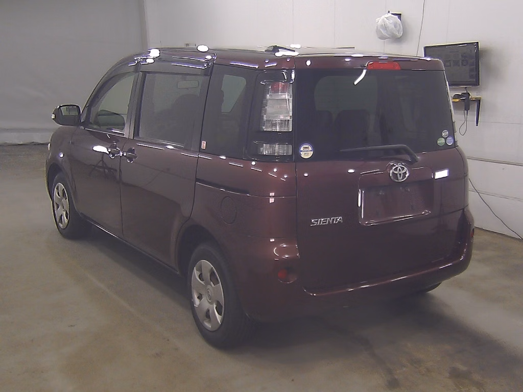TOYOTA SIENTA
