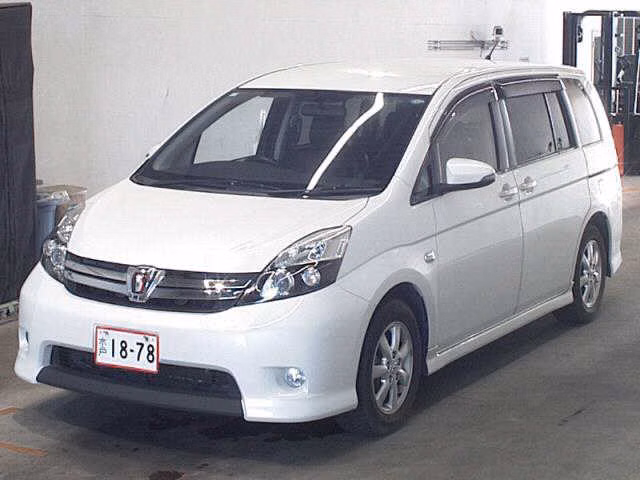 TOYOTA ISIS