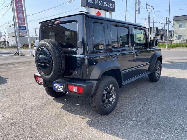 SUZUKI JIMNY
