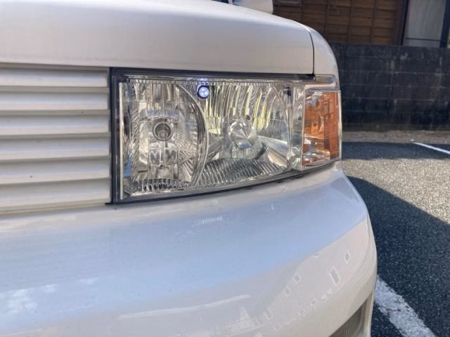TOYOTA BB