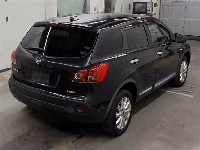 NISSAN DUALIS