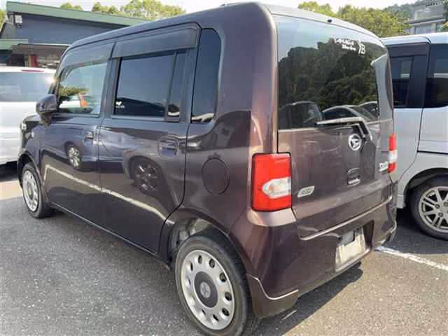 DAIHATSU MOVE CONTE