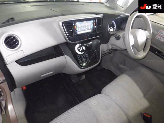 MITSUBISHI EK SPACE