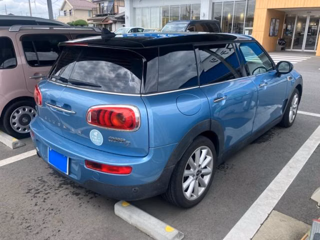 MINI CLUBMAN