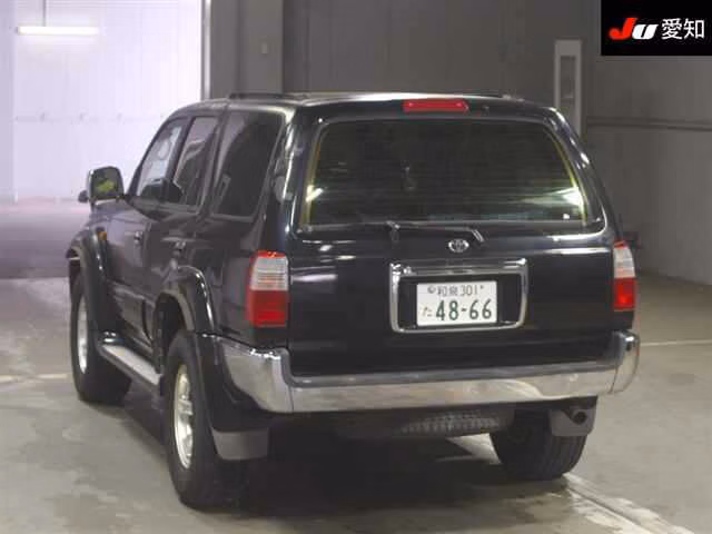 TOYOTA HILUX SURF