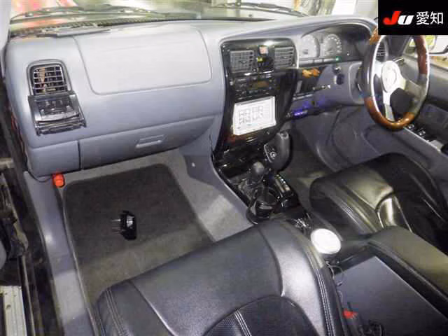 TOYOTA HILUX SURF