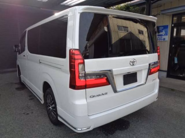 TOYOTA GRANACE