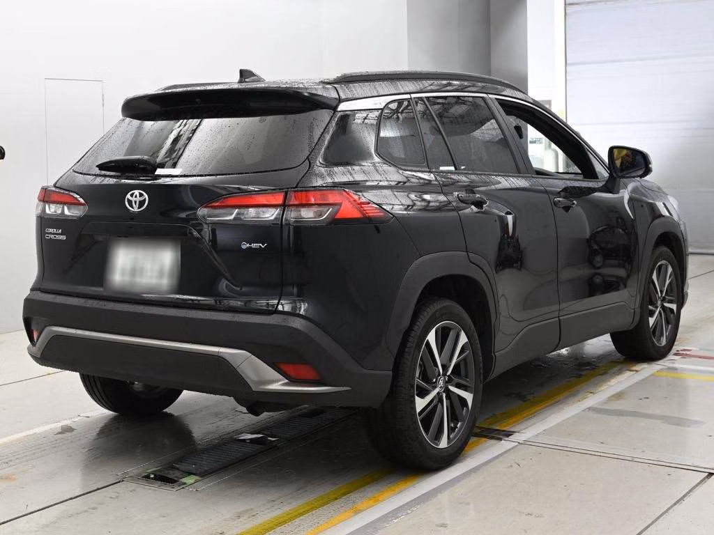 TOYOTA COROLLA CROSS