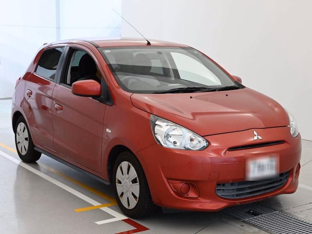 MITSUBISHI MIRAGE