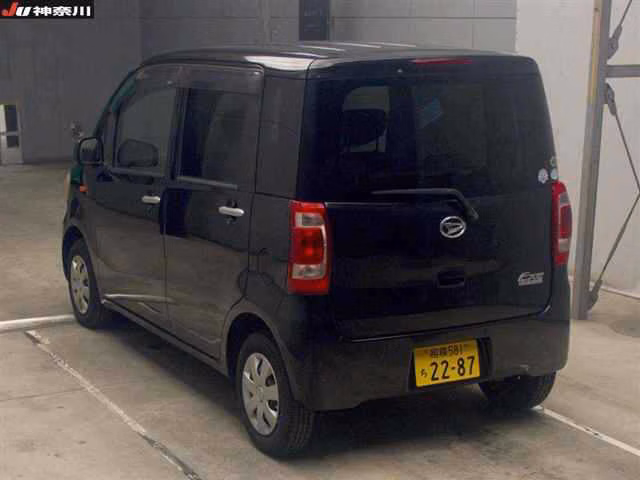 DAIHATSU TANTO EXE