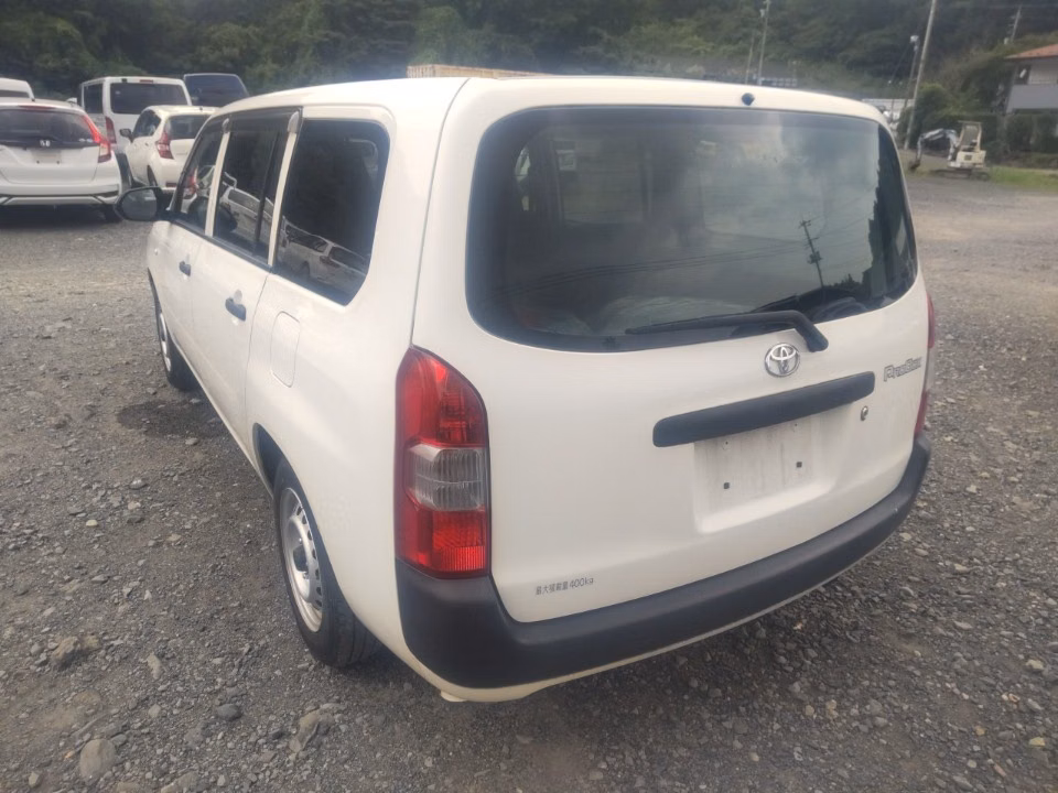 TOYOTA PROBOX